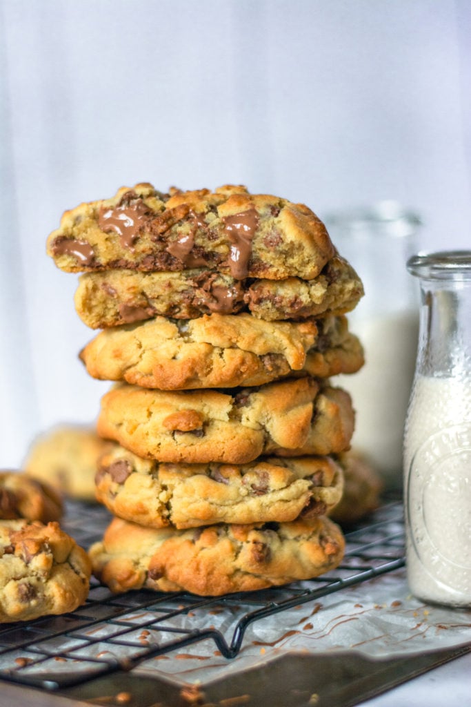 The Best Chewy Bakery-Style Chocolate Chip Cookies