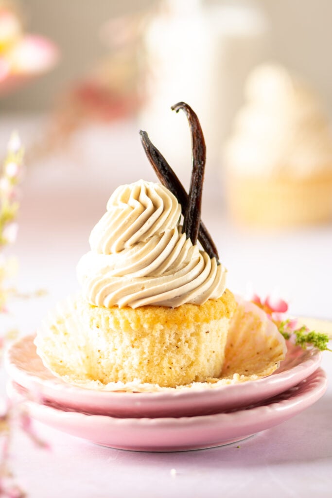 Brown Butter Vanilla Cupcakes with Brown Sugar Buttercream