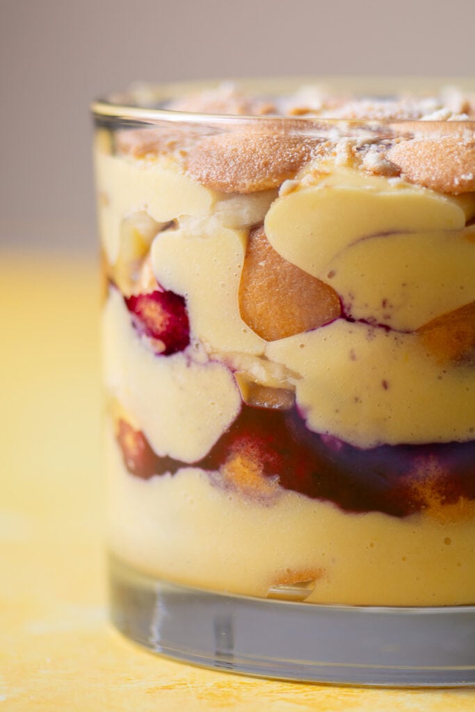 lemon-blueberry banana pudding layers