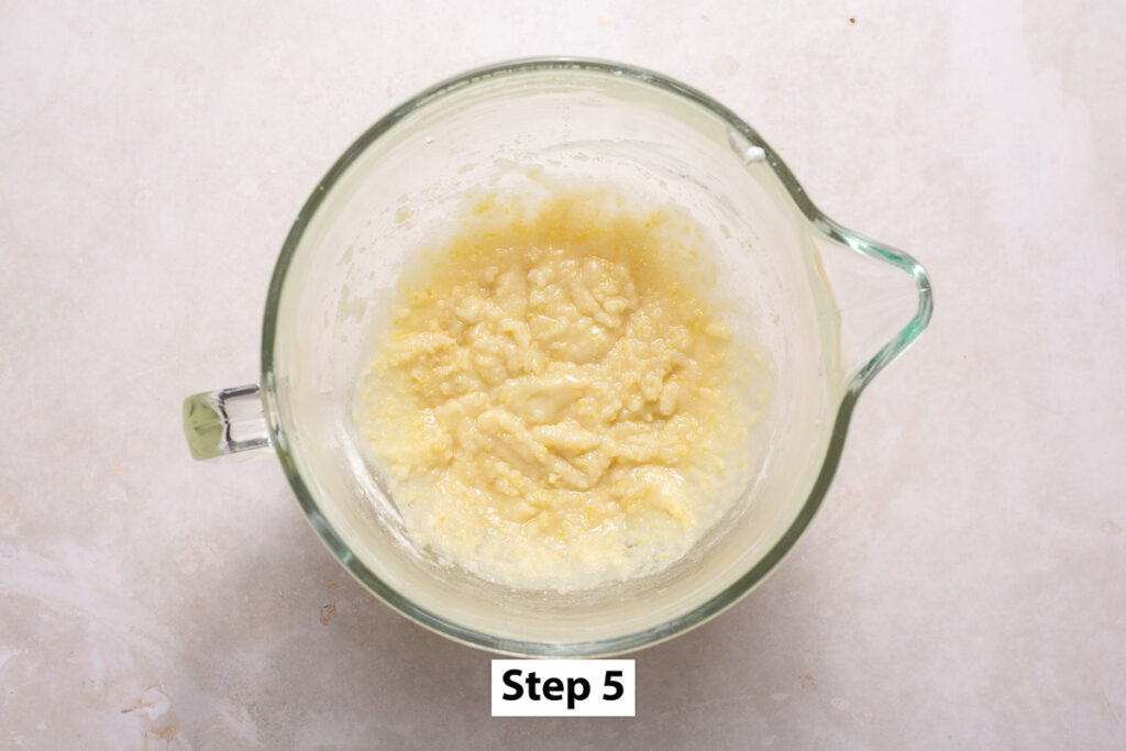 reverse creaming method - beating oil with the dry ingredients for lemon cupcakes