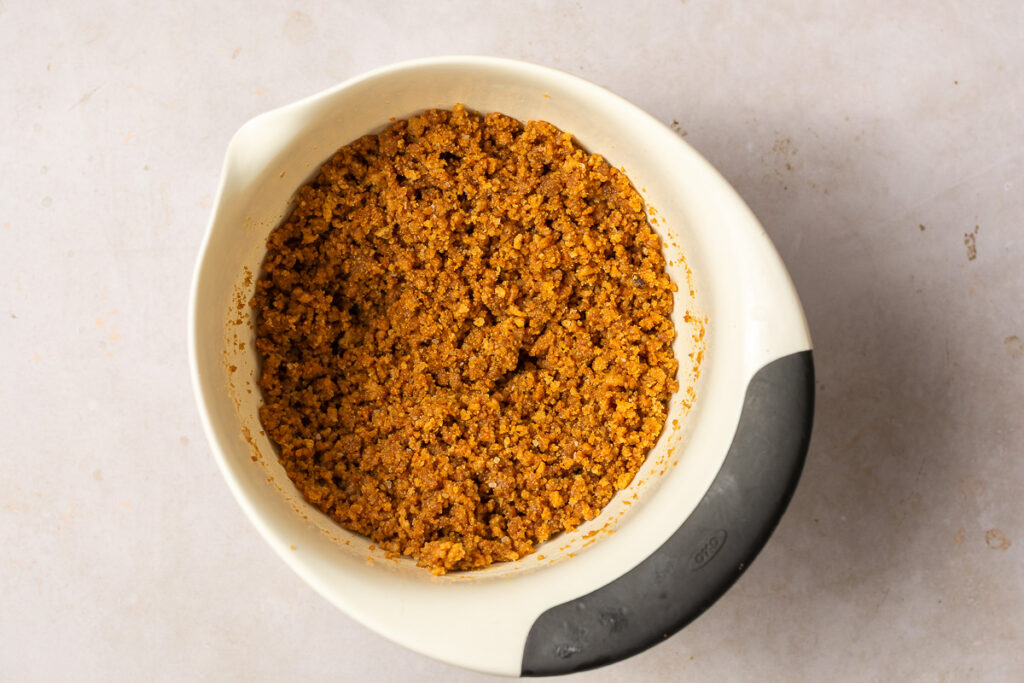 gingerscap cheesecake crust in a bowl
