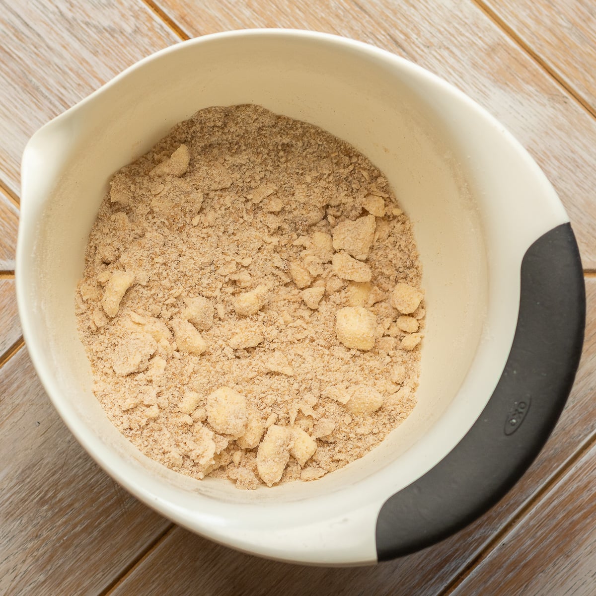 crumble topping for lemon blueberry cheesecake crumble.
